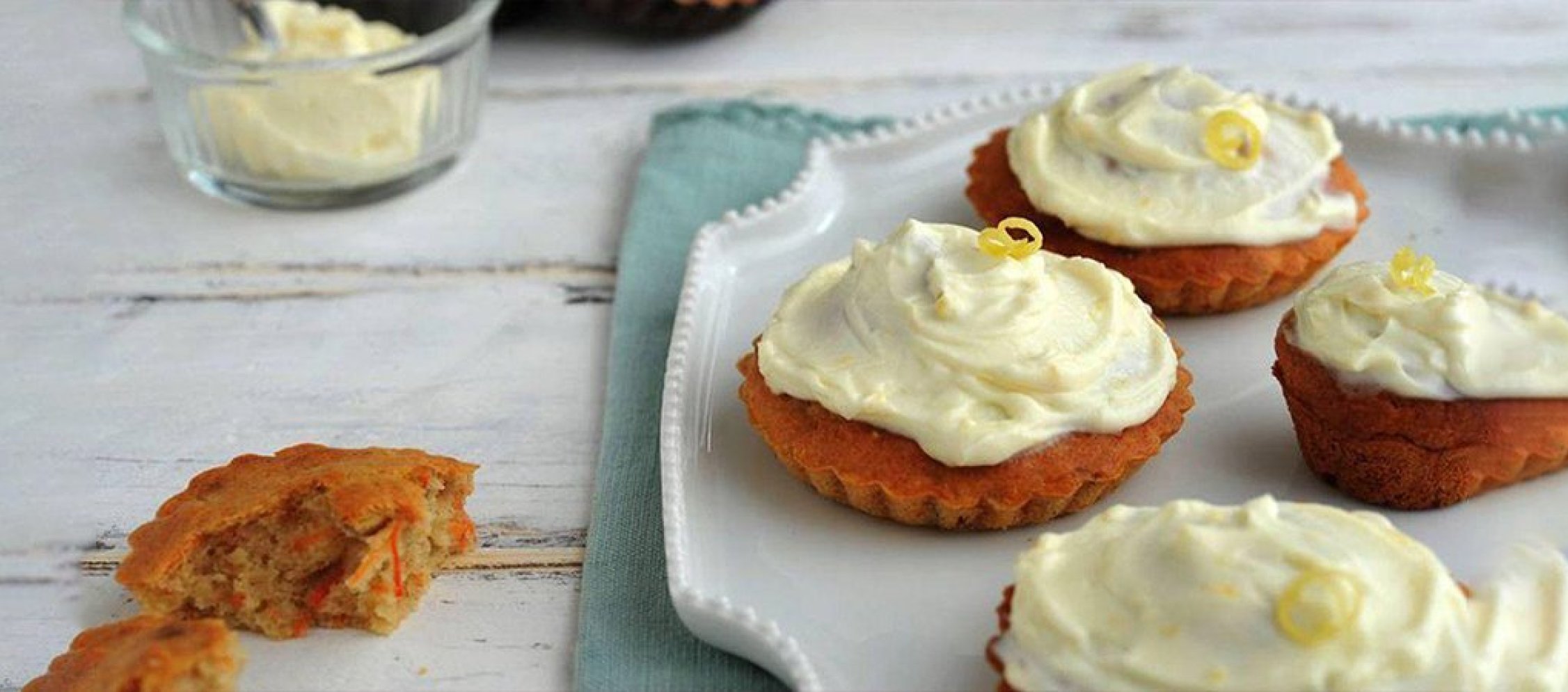Rezept Möhren-Muffins mit Zitronen-Frischkäse Topping