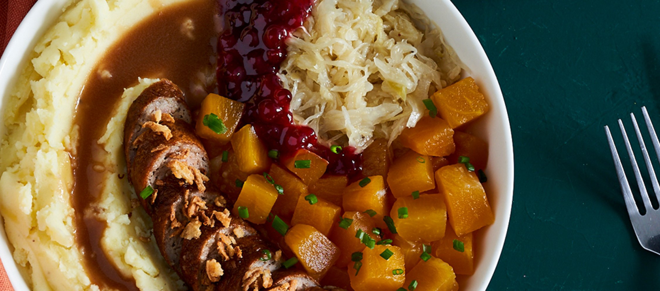 Herbstbowl mit Sauerkraut und Kürbis Herbstbowl mit Sauerkraut und Kürbis